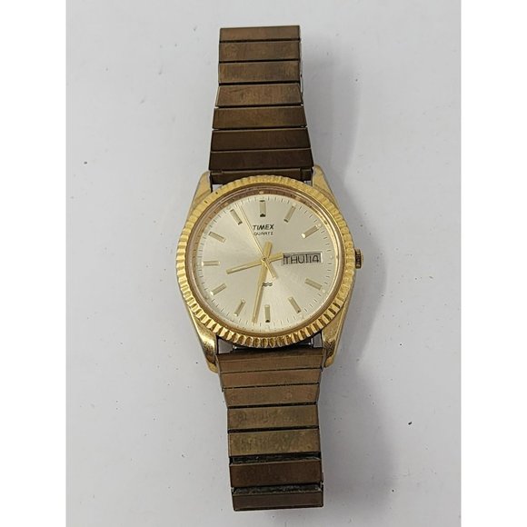 Vintage Men's Timex Quartz Gold‎ Tone Analog Day Date Watch LA Cell WC Steel - Picture 1 of 4